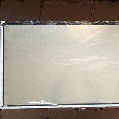 Loptop / TV spilgtuma uzlabošanas filma